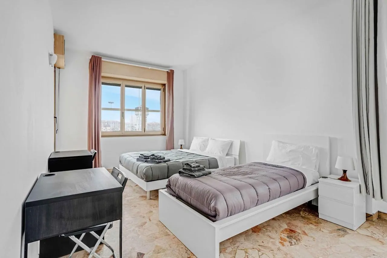 Cav9 - Large Apartment With Panoramic View - Milan Italy
