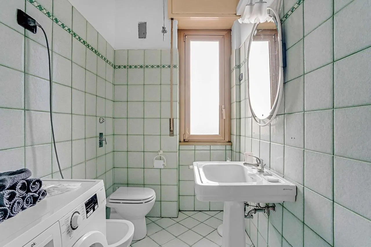 Cav9 - Large Apartment With Panoramic View - Milan