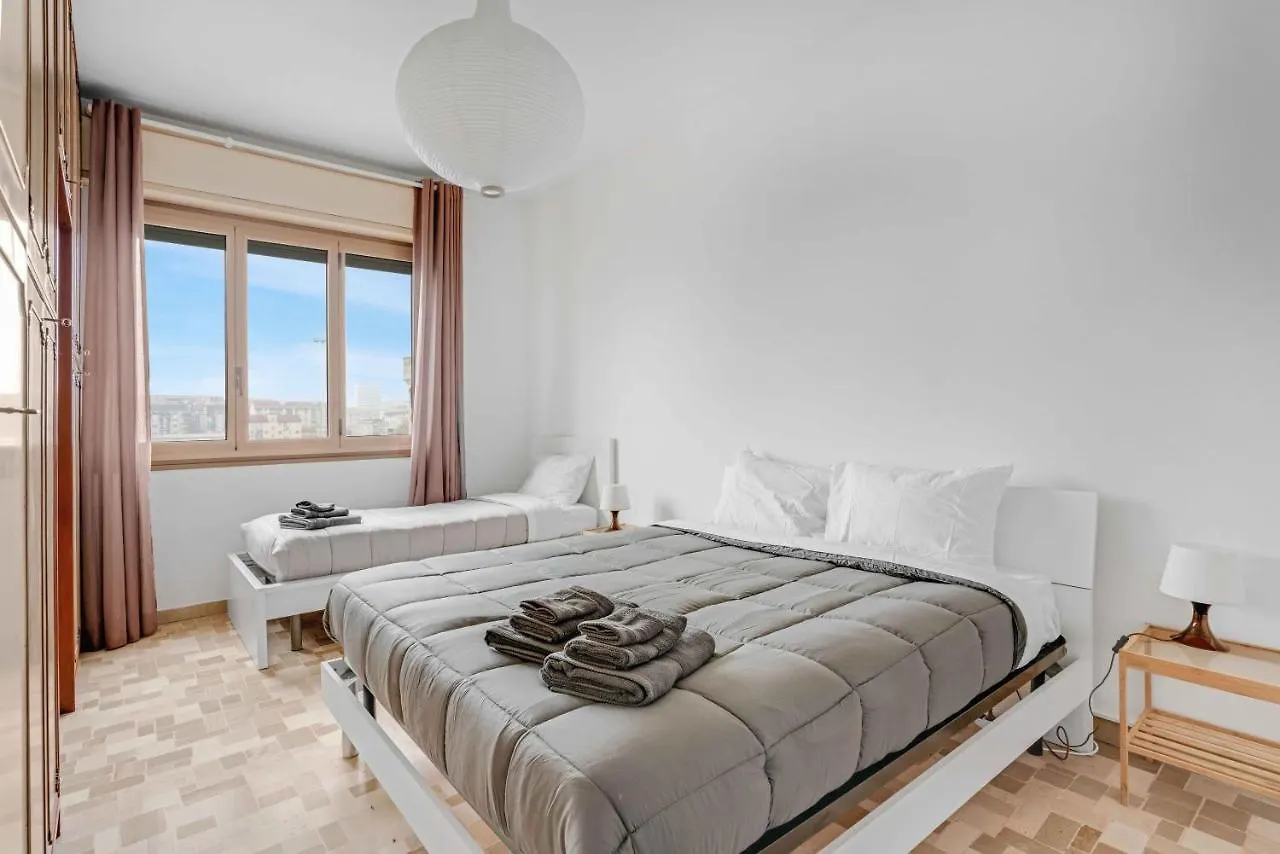 Cav9 - Large Apartment With Panoramic View - Mailand 0*,